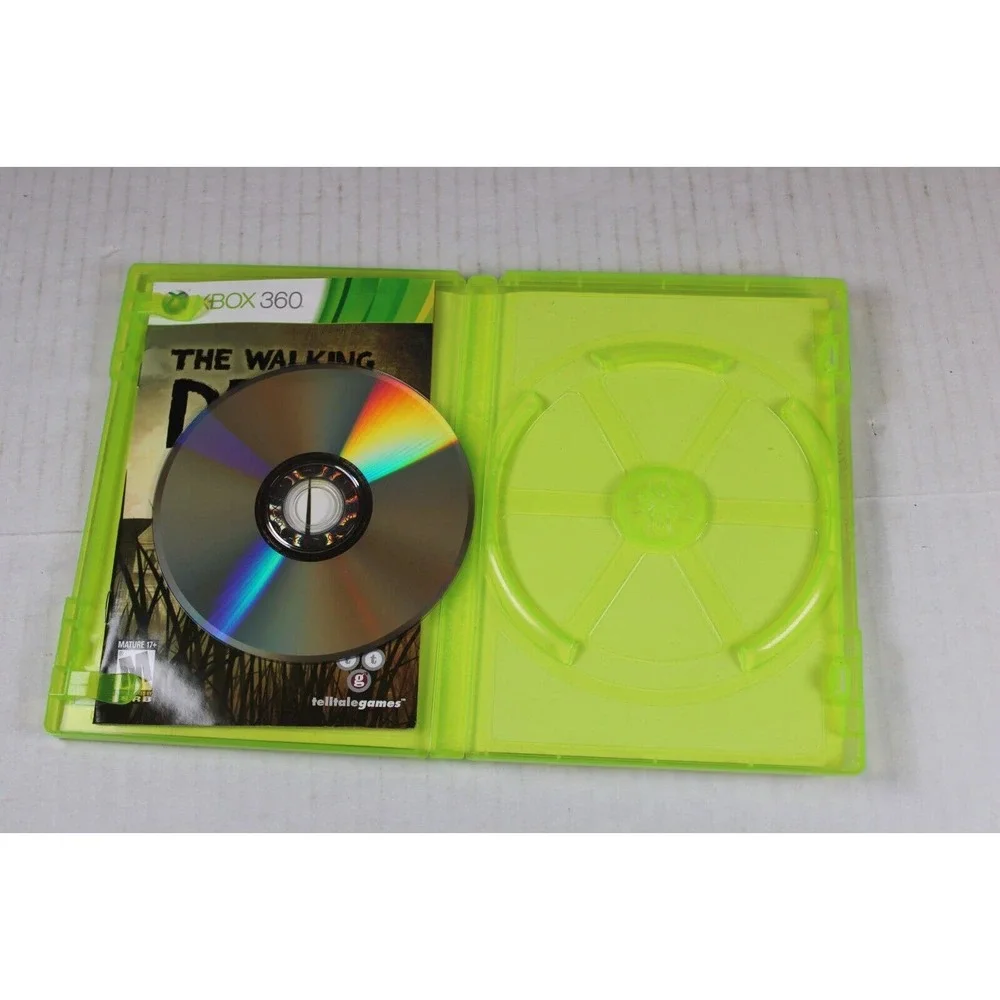 The Walking Dead: A Telltale Games Series (Microsoft Xbox 360, 2012) Complete